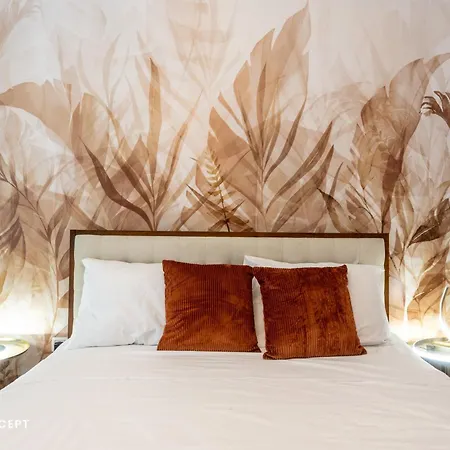 Central Address Near Unirii Square Daire