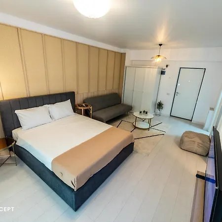 Central Address Near Unirii Square Апартаменты *