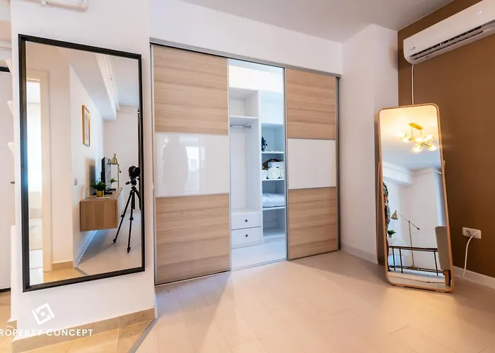 Central Address Near Unirii Square * Bukarest