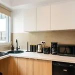 Central Address Near Unirii Square Apartment Bucharest
