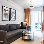Central Address Near Unirii Square Apartment