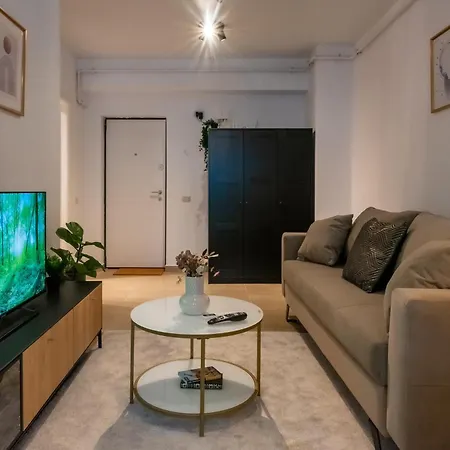 Апартаменти Central Address Near Unirii Square Бухарест